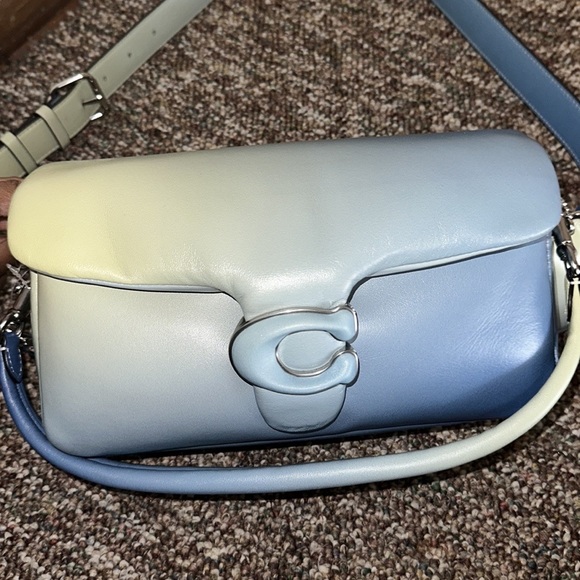 Coach Handbags - Coach pillow tabby 26 ombré never worn no tags with dust bag. Over 10 pictures
